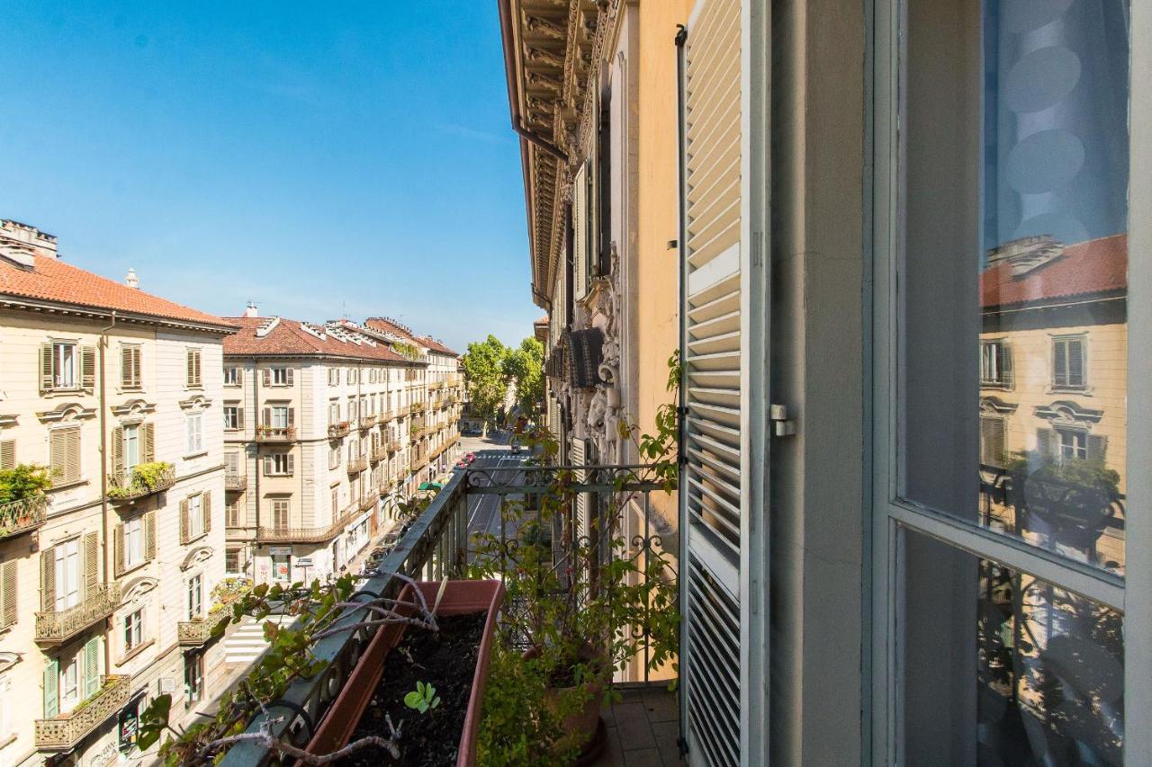 Porta Nuova & Parco Del Valentino Roomy Flat Турин Экстерьер фото